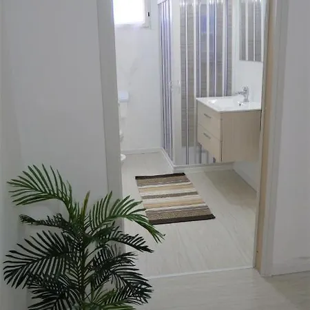 شقة A Punta Grossa Con Giardino بونتا بروسسيوتو