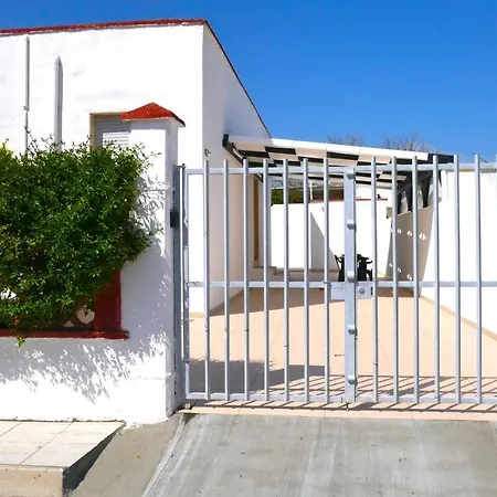 A Punta Grossa Con Giardino Appartamento *